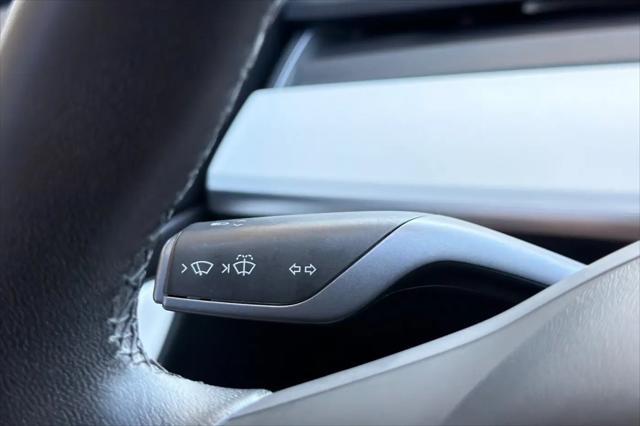2020 Tesla Model 3 Standard Range Plus Rear-Wheel Drive