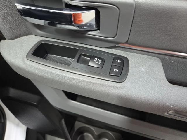 2020 Ram 1500 Warlock Quad Cab 4x4 64 Box
