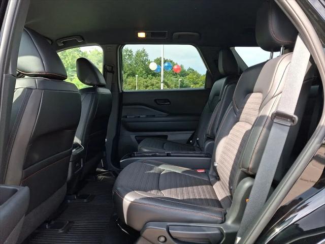 2023 Nissan Pathfinder Rock Creek 4WD