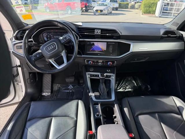 2024 Audi Q3 Premium 45 TFSI S line quattro Tiptronic