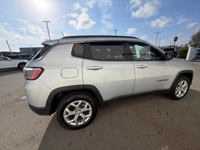 2024 Jeep Compass Latitude 4x4