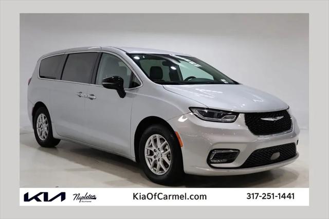 2024 Chrysler Pacifica Touring L for sale in Indianapolis, IN