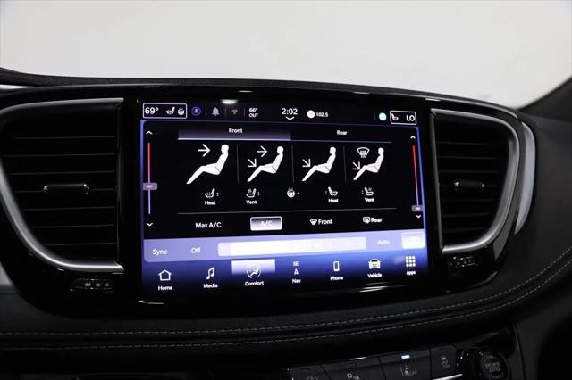 2025 Chrysler Pacifica Limited