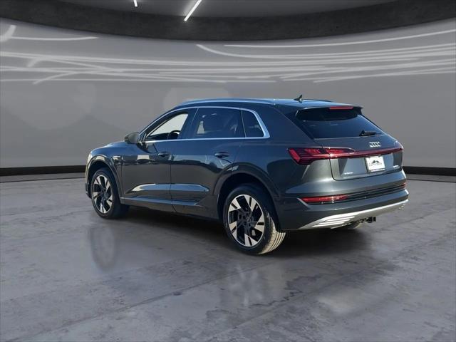 2021 Audi e-tron Prestige quattro