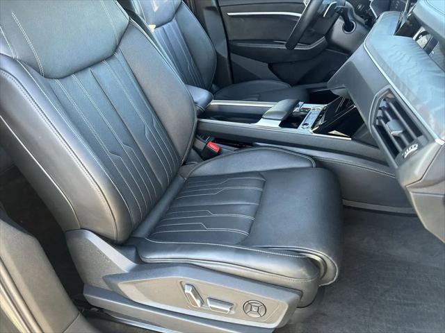 2021 Audi e-tron Prestige quattro
