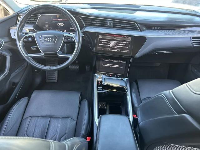 2021 Audi e-tron Prestige quattro