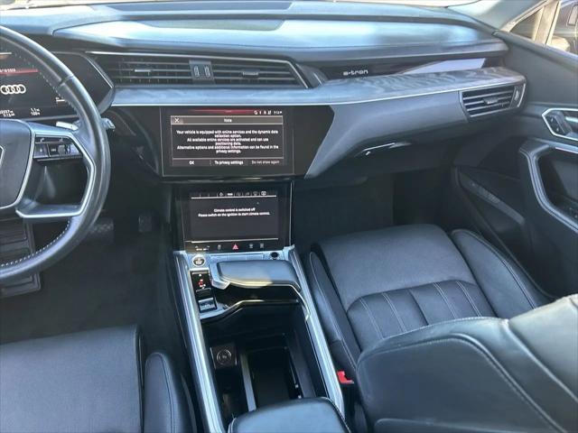 2021 Audi e-tron Prestige quattro
