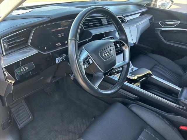 2021 Audi e-tron Prestige quattro