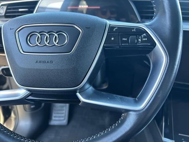 2021 Audi e-tron Prestige quattro