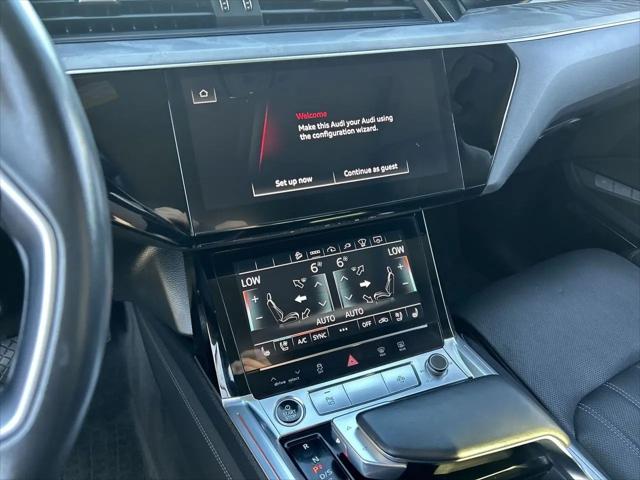 2021 Audi e-tron Prestige quattro
