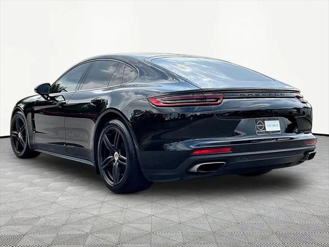 2020 Porsche Panamera Panamera