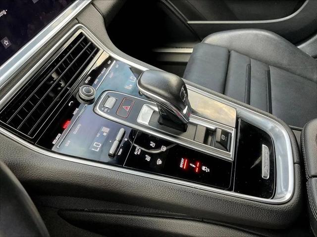 2020 Porsche Panamera Panamera