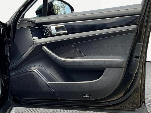 2020 Porsche Panamera Panamera