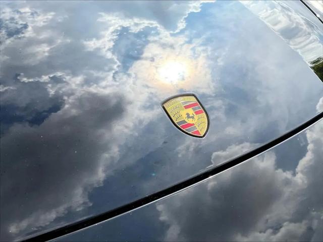 2020 Porsche Panamera Panamera
