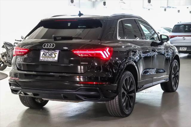 2021 Audi Q3 S line Premium Plus