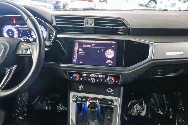 2021 Audi Q3 S line Premium Plus