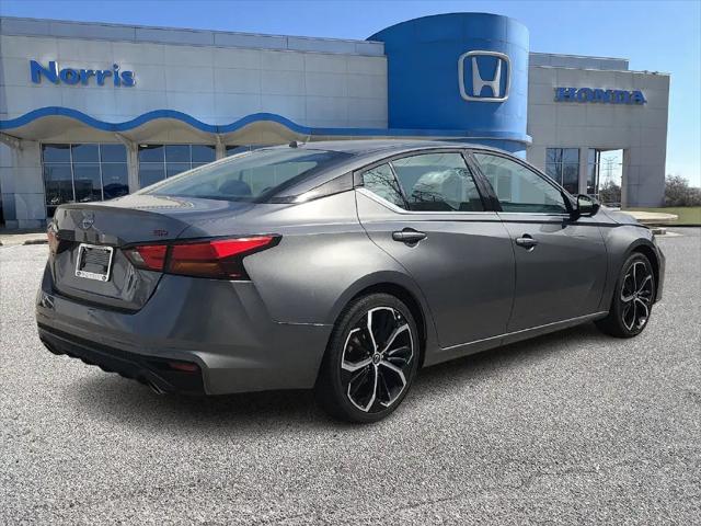 2023 Nissan Altima SR FWD
