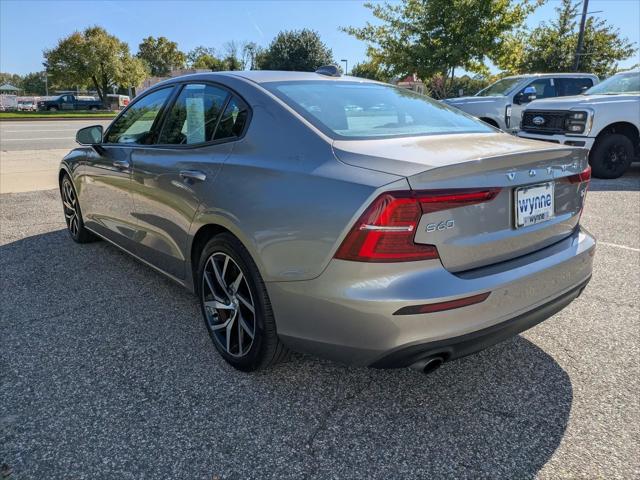 2019 Volvo S60 T6 Momentum
