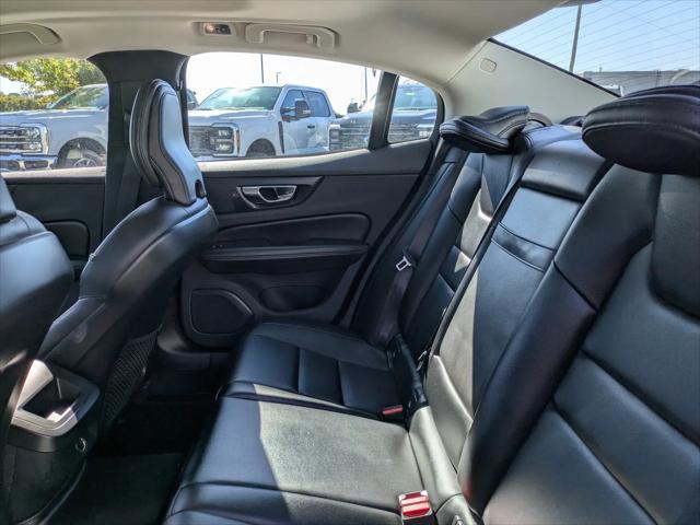 2019 Volvo S60 T6 Momentum