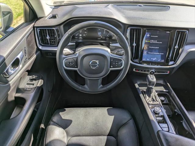 2019 Volvo S60 T6 Momentum