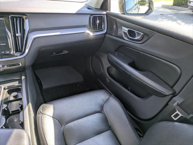 2019 Volvo S60 T6 Momentum