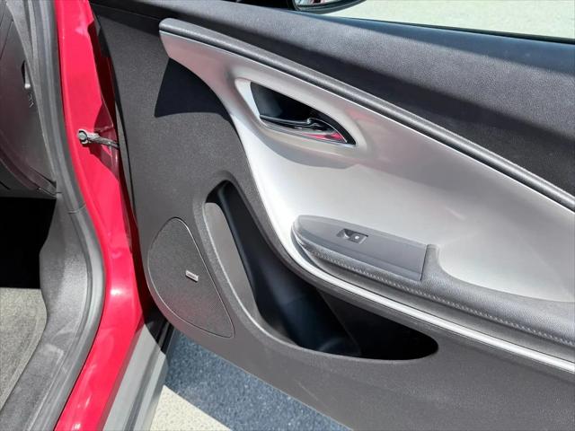 2013 Chevrolet Volt Base