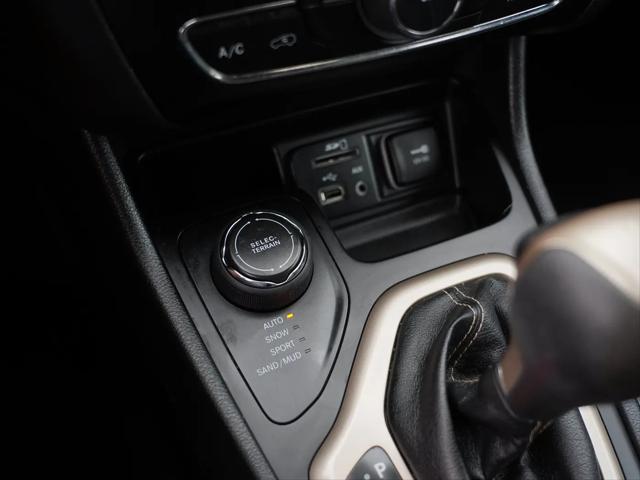 2018 Jeep Cherokee Latitude Tech Connect 4x4