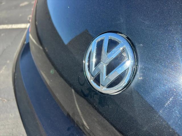 2017 Volkswagen Beetle 1.8T Fleet