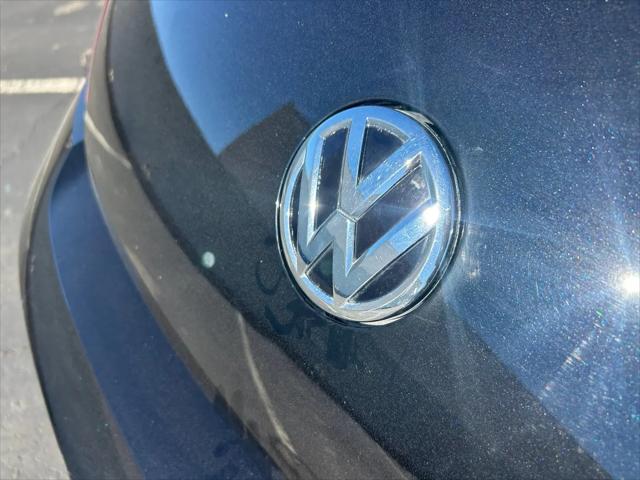 2017 Volkswagen Beetle 1.8T Fleet