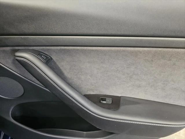 2022 Tesla Model 3 Rear-Wheel Drive