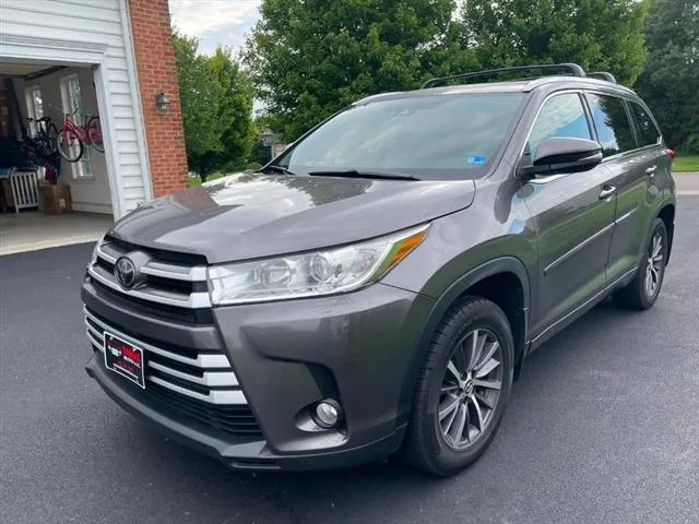 2017 Toyota Highlander XLE for sale in Chantilly, VA