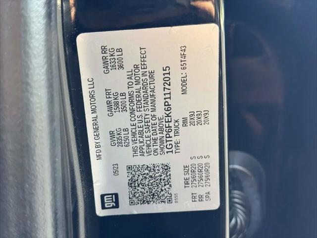 2023 GMC Canyon 4WD Crew Cab Short Box Denali