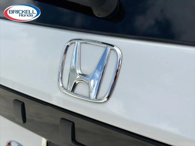 2023 Honda Pilot 2WD LX