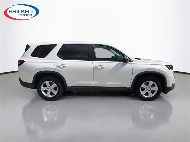 2023 Honda Pilot 2WD LX