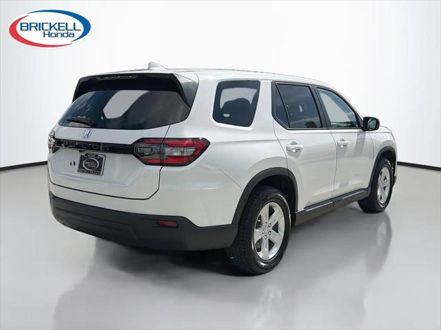 2023 Honda Pilot 2WD LX