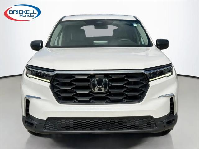 2023 Honda Pilot 2WD LX
