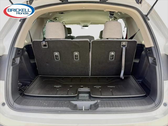 2023 Honda Pilot 2WD LX