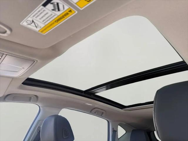 2023 Acura RDX Standard