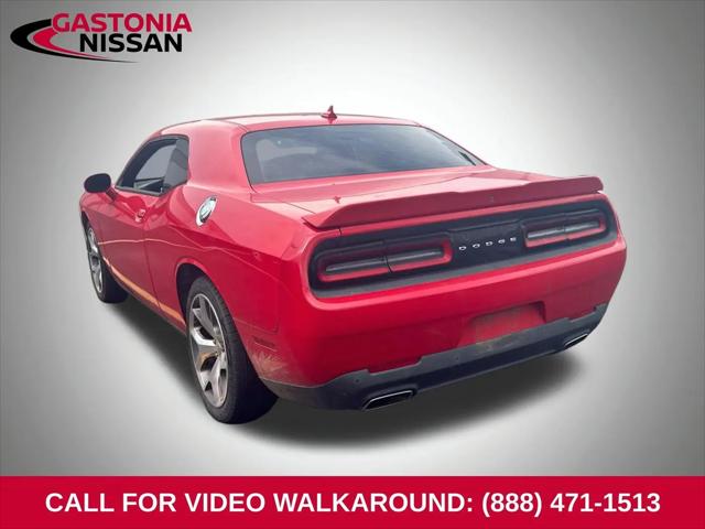 2016 Dodge Challenger SXT Plus