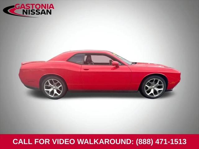 2016 Dodge Challenger SXT Plus
