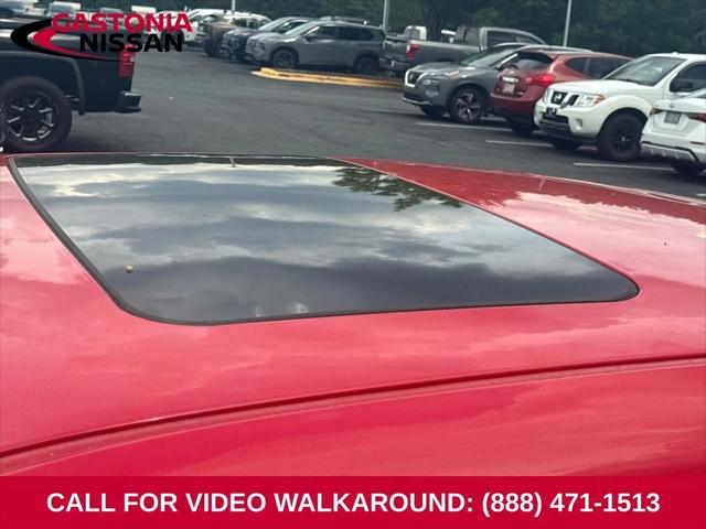 2016 Dodge Challenger SXT Plus