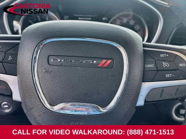 2016 Dodge Challenger SXT Plus