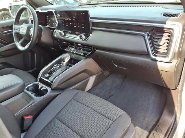 2025 GMC Canyon Elevation 4WD