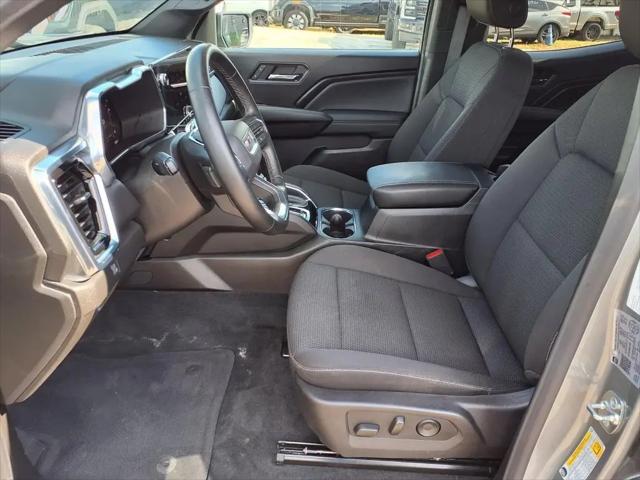 2025 GMC Canyon Elevation 4WD