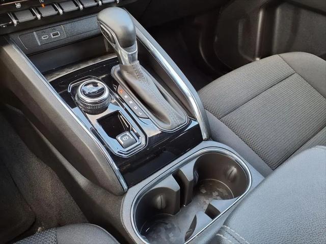 2025 GMC Canyon Elevation 4WD