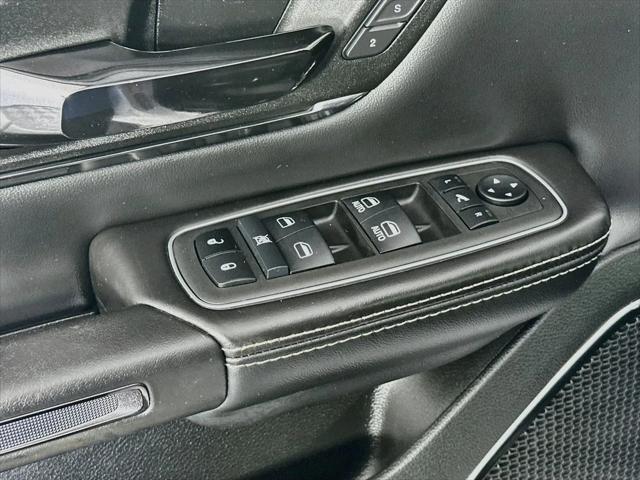 2023 Ram 1500 Limited Crew Cab 4x4 57 Box