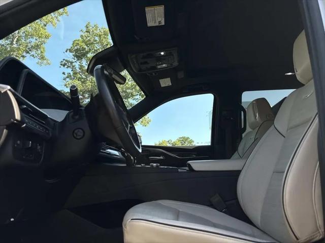 2021 Cadillac Escalade 4WD Sport