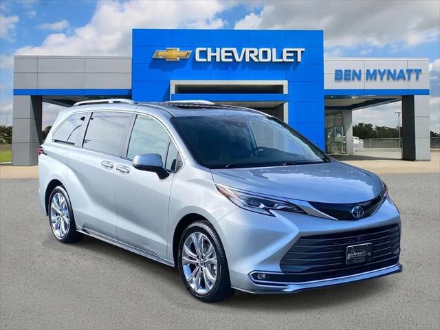 2022 Toyota Sienna Platinum for sale in Concord, NC