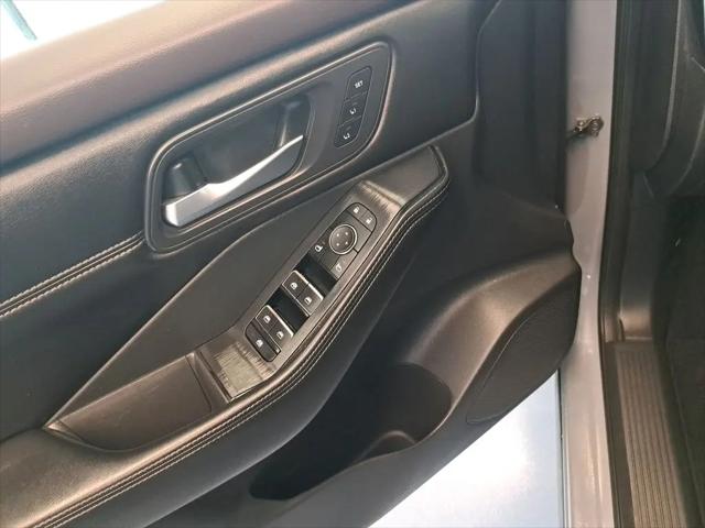 2023 Nissan Rogue SL FWD