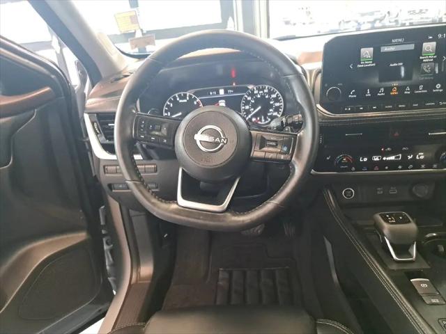 2023 Nissan Rogue SL FWD